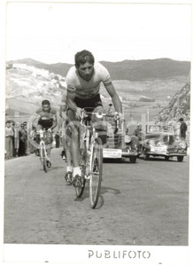1955 CICLISMO - GIRO D'ITALIA Tappa NAPOLI-SCANNO - Gastone NENCINI in fuga