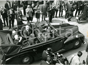 1964 MILANO Inaugurazione 42° Fiera Campionaria - Arrivo di Antonio SEGNI *Foto