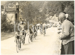 1958 CICLISMO - GIRO D'ITALIA Tappa TORINO-MONDOVÌ - I corridori sulla Pedaggera
