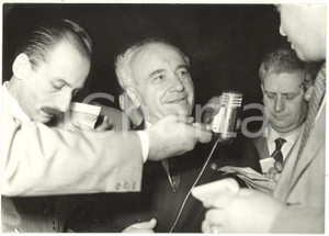 1953 ROMA Consultazioni al Quirinale - Arrivo dell'on. Ezio VIGORELLI *Foto