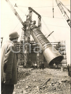 1958 BERKELEY Heat exchanger of reactor moves at nuclear power station *Photo