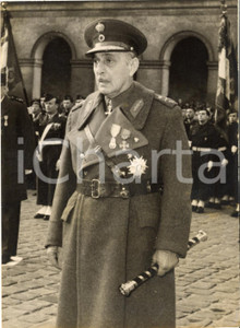 1954 PARIS Maréchal Alexandros PAPAGOS reçoit la médaille militaire *Photo 13x18