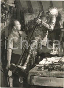 1958 CHIPPING SODBURY Francis BUCKERIDGE making a reproduction armour *Photo