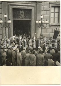1954 PALERMO Autorità in corteo per il ritorno di Trieste all'Italia *Foto