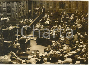 1958 PARIS Général Charles DE GAULLE assiste au Conseil de la République - Photo