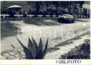 1960 ca AUTOMOBILISMO TARGA FLORIO Passaggio davanti alle tribune di CERDA *Foto