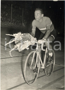 1956 CICLISMO TORINO Nino DEFILIPPIS all'incontro con reduci dal Tour de France