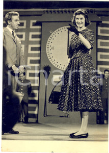 1957 MILANO "LASCIA O RADDOPPIA" Mike BONGIORNO con Lulli MARIANI *Foto 13x18 cm