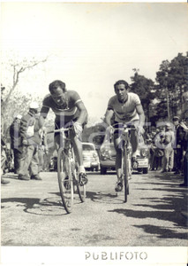 1955 GIRO D'ITALIA Giuseppe BURATTI Nello LAUREDI in fuga sul Col de Braus *Foto