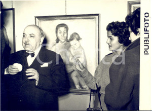 1954 ROMA Galleria del Pincio - Enrico MOLE' alla mostra della figlia Elena