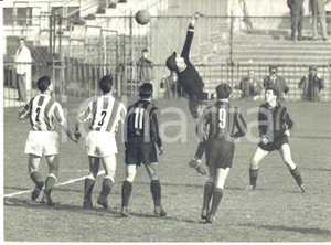 1959 MILANO CALCIO Milan - Lanerossi Vicenza 0-0 - Parata di Alessandro BAZZONI