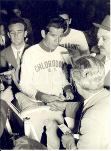 1958 CICLISMO Giro d'Italia - Gastone NENCINI alla punzonatura - Foto 13x18