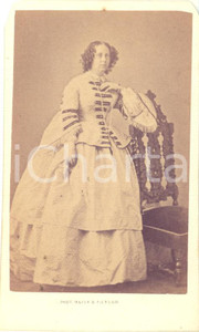 1860 ca Sophie of Württemberg Queen of the Netherlands - Photo MAYER & PIERSON  Fotografia originale d'epoca.FOTOGRAFO: Mayer &amp; Pierson - ParisCONDIZIONI: G (margini superiori arrotondati per l'inserimento in un album)FORMATO: CDV    originale e autentica 1