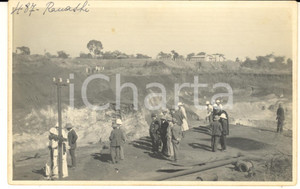 1928 CONGO BELGE Roi Albert Ier visite mines du KATANGA *Photo L. GABRIEL 487 Fotografia originale d'epoca, scattata durante la visita dei sovrani Alberto I ed Elisabetta del Belgio in Congo.FOTOGRAFO: Léopold Gabriel  GOOD/buono ma minima macchia centrale Formato: 14x9 cm originale e autentica 1