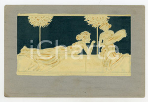 1900 ca ART NOUVEAU Raphael KIRCHNER Classic scene (1) - Rare embossed postcard  Rara cartolina postale d'epoca, opera dell'artista e illustratore Raphael Kirchner, non viaggiata.CONDIZIONI: GFORMATO: FP    originale e autentica 1