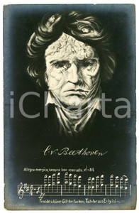 1936 METAMORPHIC POSTCARD Ludwig VAN BEETHOVEN Sinfonia n.9 - FP NV  Cartolina postale d'epoca, non viaggiata ma con nota manoscritta al verso.CONDIZIONI: FAIR (aloni diffusi, lievi abrasioni ai margini) FORMATO: FP    originale e autentica 1