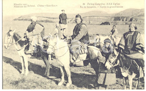 1910 ca CHINA Missions de Scheut KAN SOU - Après la grand'messe *Postcard  Cartolina postale d'epoca, non viaggiata.CONDIZIONI: GFORMATO: FP    originale e autentica 1