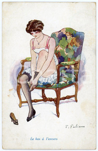 1929 VINTAGE EROTIC Artist Fabien FABIANO Le bas à l'envers *Postcard lingerie  Cartolina postale d'epoca, viaggiata.Serie "Les petites superstitions".CONDIZIONI: GFORMATO: FP    originale e autentica 1