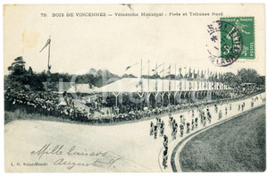 1907 BOIS DE VINCENNES / PARIS Vélodrome municipal - Piste - Animated postcard  Cartolina postale d'epoca, viaggiata.CONDIZIONI: F (smussatura angolare e ingiallimento al lato sinistro)FORMATO: FP    originale e autentica 1