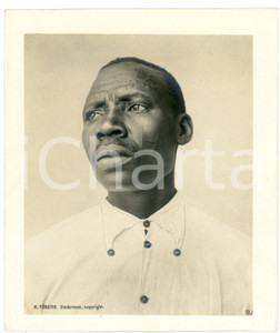1910 ca Anglo-Egyptian SUDAN - Native man - Portrait (2) Photo R. TÜRSTIG Fotografia seriale d'epoca.FOTOGRAFO: R. T&uuml;rstig - Omdurman GOOD/buono Lievi smussature angolari Formato: 10x12 cm originale e autentica 1