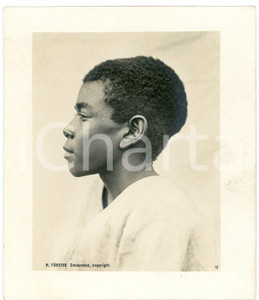 1910 ca Anglo-Egyptian SUDAN - Native child - Portrait (2) Photo R. TÜRSTIG Fotografia seriale d'epoca.FOTOGRAFO: R. T&uuml;rstig - Omdurman GOOD/buono Lievi smussature angolari Formato: 10x12 cm originale e autentica 1