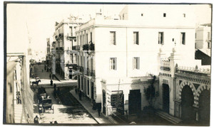 1920 ca FRANCE ? Ville avec Bazar Musée DJAMAL et Agence Générale des Etrangers  Fotografia d'epoca. GOOD/buono  Formato: 14x9 cm originale e autentica 1