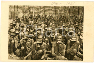 Cartolina originale da collezione 1931 OUBANGUI CHARI  A.E.F.  Groupe de femmes Ã  plateaux  Carte postale FP NV 1
