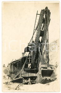 1930 ca CONGO BELGE - KATANGA - Mine KAMBOVE  Machine *Photo Léopold GABRIEL 232 Fotografia originale d'epoca, in formato cartolina postale.FOTOGRAFO: L&eacute;opold Gabriel - Panda - Katanga  FAIR/discreto  Formato: 9x14 cm originale e autentica 1