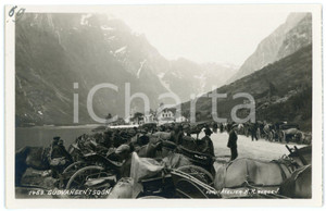 1935 ca GUDVANGEN (NORWAY) Carriages and horses - Postcard FP NV  Cartolina d'epoca, non viaggiata. FAIR/discreto Lievi smussature agli angoli Formato: FP originale e autentica 1