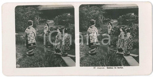 1910 ca JAPAN - Geishas im Garten - ETHNIC Stereoview n° 17  Fotografia stereoscopica d'epoca.EDITORE: NPG  GOOD/buono  Formato: 18x9 cm originale e autentica 1