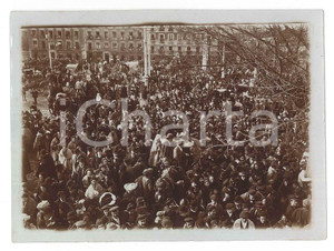 1910 ca FRANCE FOLKLORE Processione - Carrozze - Donne con scialli *Foto 12x9 Fotografia originale d'epoca. GOOD/buono  Formato: 12x9 cm originale e autentica 1