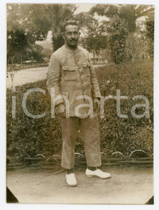 1930 ca CONGO BELGE Portrait of belgian man - Photo 8x11 cm Fotografia d'epoca in formato cartolina postale, non viaggiata. FAIR/discreto Margini rifilati a mano Formato: 8x11 originale e autentica 1