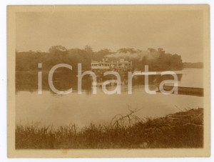 1930 ca CONGO BELGE Paddle steamer on the river - Photo 12x9 cm Fotografia d'epoca. FAIR/discreto Lievi smussature agli angoli Formato: 12x9 originale e autentica 1