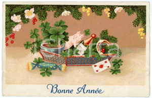 1935 BONNE ANNEE Lucky basket with pig, four leaf clovers, horseshoe - Postcard  Cartolina postale d'epoca, viaggiata.CONDIZIONI: F (piegatura all'angolo inferiore sinistro)FORMATO: FP    originale e autentica 1
