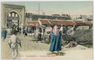1915 ca TANGIER (MAROC) Grand Soko gate - Old chromo postcard ANIMATED Cartolina postale d'epoca, non viaggiata.CONDIZIONI: GFORMATO: FP    originale e autentica 1