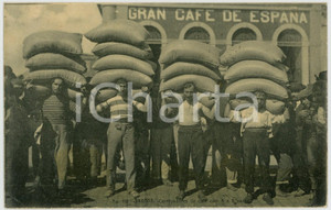 1911 SANTOS (BRAZIL) Carregadores de café com 4 e 5 sacos - Postcard Cartolina postale d'epoca, viaggiata.CONDIZIONI: FAIR (buone condizioni al fronte, ma danni da umidit&agrave; al margine inferiore al verso)FORMATO: FP    originale e autentica 1