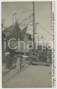1920 ca TOKYO (JAPAN) Magician in the garden of a temple - RPPC Photo postcard  Fotocartolina d'epoca, con didascalia manoscritta originale al lato destro.AUTORE: Photo Compagnie BelgeCONDIZIONI: GFORMATO: FP    originale e autentica 1