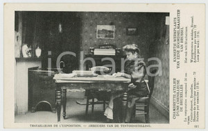 1910 BRUXELLES Exposition universelle - Atelier d'une chenilleuse - Postcard  Cartolina postale d'epoca, non viaggiata.CONDIZIONI: GFORMATO: FP    originale e autentica 1