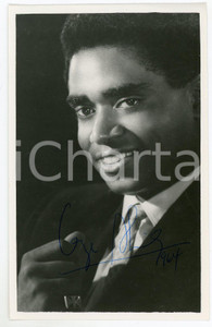 1964 George SHIRLEY American tenor - AUTOGRAPHED Photo 9x14 cm Fotografia d'epoca, con autografo. CONDIZIONI: GFORMATO: 9x14 cm     originale e autentica 1