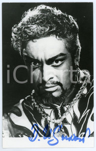1965 Tenor Dimiter USUNOV - AUTOGRAPHED photo 9x14 cm Fotografia d'epoca, con autografo. CONDIZIONI: G FORMATO: 9x14 cm     originale e autentica 1