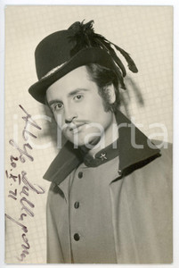 1971 LIRICA Tenore Adolf DALLAPOZZA - Foto con AUTOGRAFO 10x15 cm Fotografia  d'epoca, con autografo. CONDIZIONI: GFORMATO: 10x15 cm     originale e autentica 1