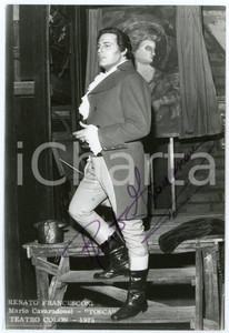 1975 BUENOS AIRES Tenore Renato FRANCESCONI in "Tosca" - Foto con AUTOGRAFO Fotografia d'epoca, con autografo. CONDIZIONI: GFORMATO: 12x18 cm    originale e autentica 1