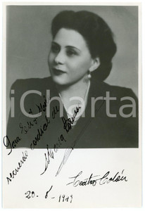 1949 LIRICA Soprano Maria CANIGLIA - Foto con AUTOGRAFO 12x18 cm Fotografia d'epoca, con autografo. CONDIZIONI: G (minime piegature angolari)FORMATO: 12x18 cm     originale e autentica 1