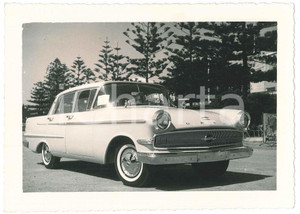 1960 ca BORDIGHERA Opel Kapitan P 2,6 - Fotografia 14x10 cm  Fotografia d'epoca. GOOD/buono  Formato: 14x10 originale e autentica 1