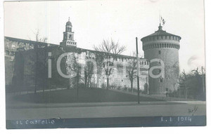 1914 MILANO Veduta di Castello Sforzesco - Fotografia Raffaele PEDRETTI  Fotografia d'epoca.FOTOGRAFO: Raffaele Pedretti FAIR/discreto Lievi smussature agli angoli Formato: FP originale e autentica 1