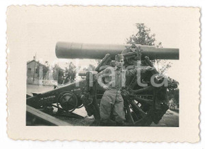 1935 ALBENGA - REGIO ESERCITO Soldato con cannone - Fotografia REDOLFI 10x7 cm Fotografia d'epoca. FAIR/discreto Lievi smussature agli angoli Formato: 10x7 originale e autentica 1