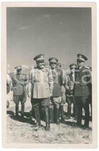 1939 AOI SOMALIA (?) Gen. Attilio TERUZZI in visita *Fotografia 11x17 cm  Fotografia d'epoca. POOR/danneggiato piegature marginali e minimi strappi Formato: 11x17 cm originale e autentica 1