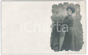 Fotografia d epoca originale 1909 MILANO Ritratto femminile  Foto Giuseppe BATTELLI 14x8 cm 1