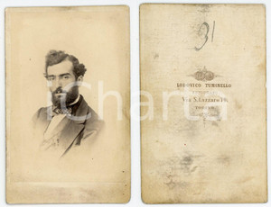 1900 ca TORINO Ritratto maschile - Foto Lodovico TUMINELLO - CDV  Fotografia originale d'epoca.CONDIZIONI: FAIR (lievi aloni al recto)FORMATO: CDV    originale e autentica 1