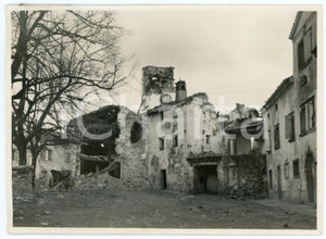 1917 WW1 SAN FLORIANO DEL COLLIO (GO) Paese distrutto - Foto 16x11 cm Fotografia originale d'epoca.CONDIZIONI: P (piccolo strappo centrale e residui cartacei al verso)FORMATO: 16x11 cm    originale e autentica 1